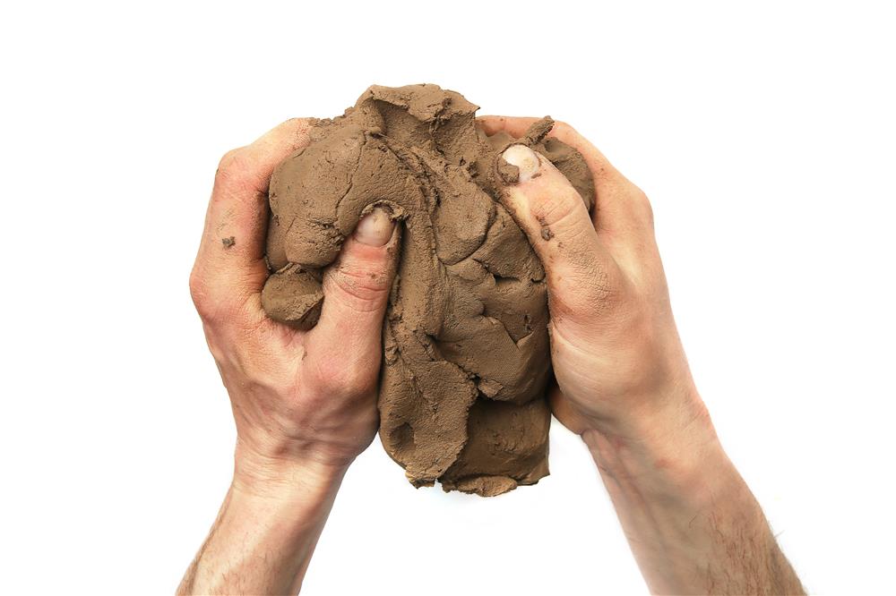  Natural Clay in Hands